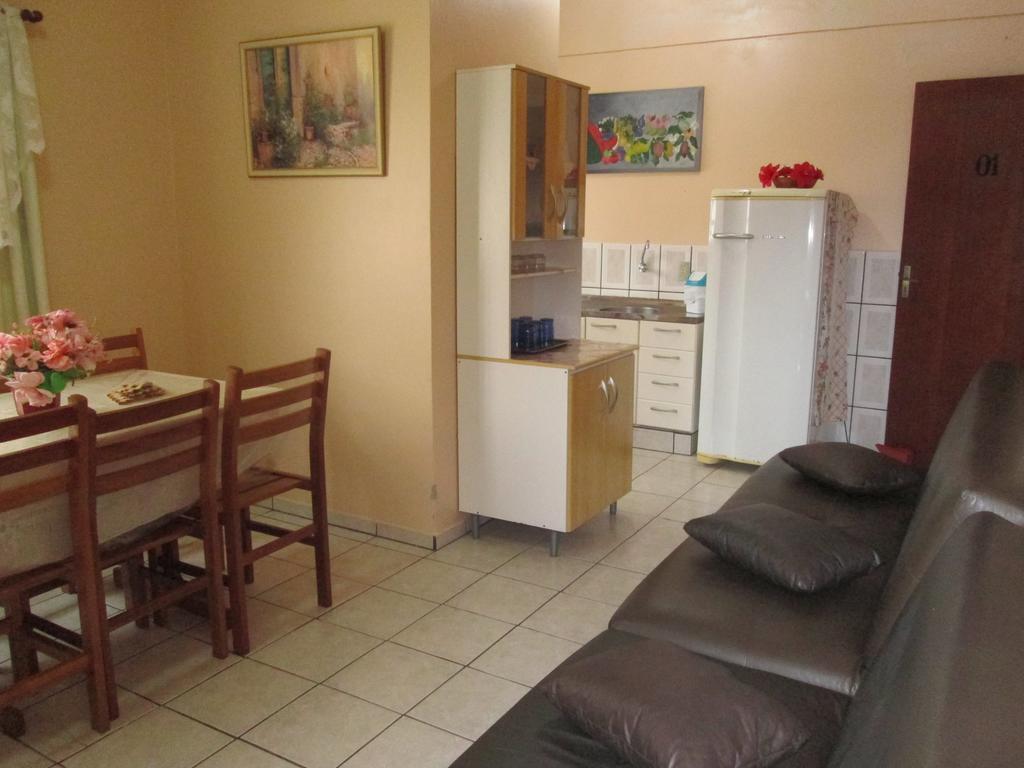 Hôtel Residencial Dona Vilma à Florianópolis Extérieur photo